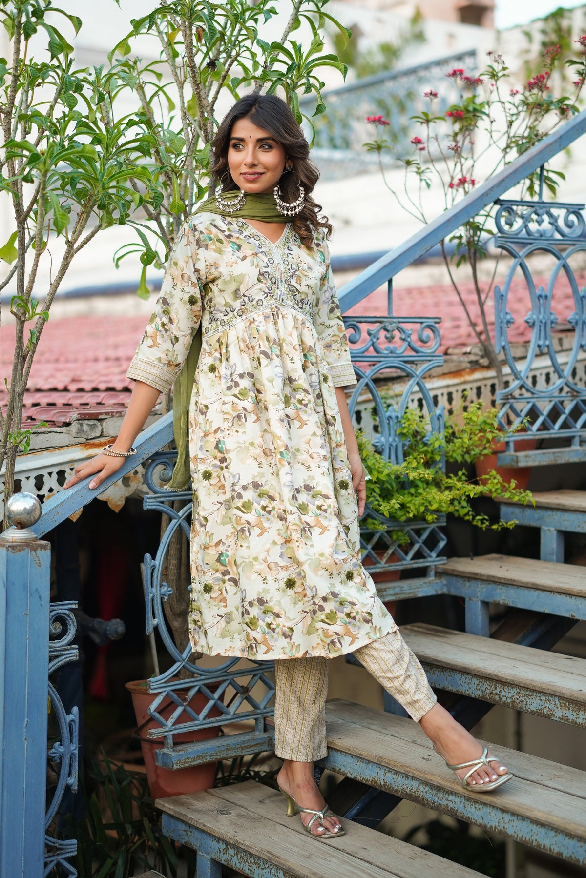 Printed Rayon Kurta and Pant Set with Dupatta