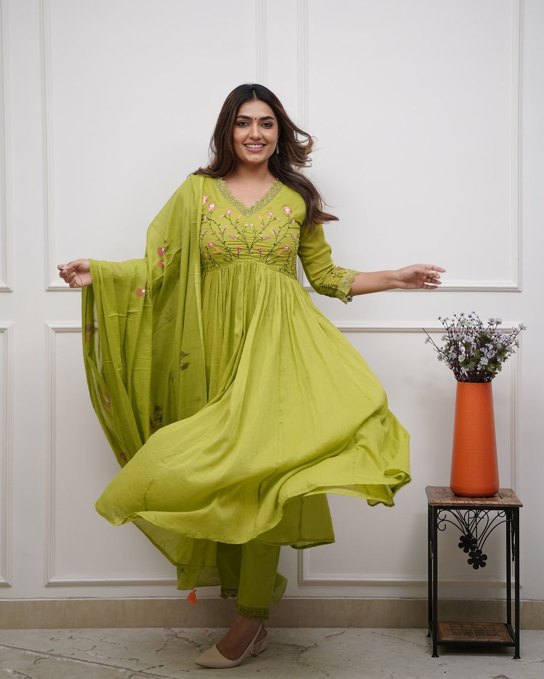 Cotton Embroidered Kurta And Sequence Work Set For Women