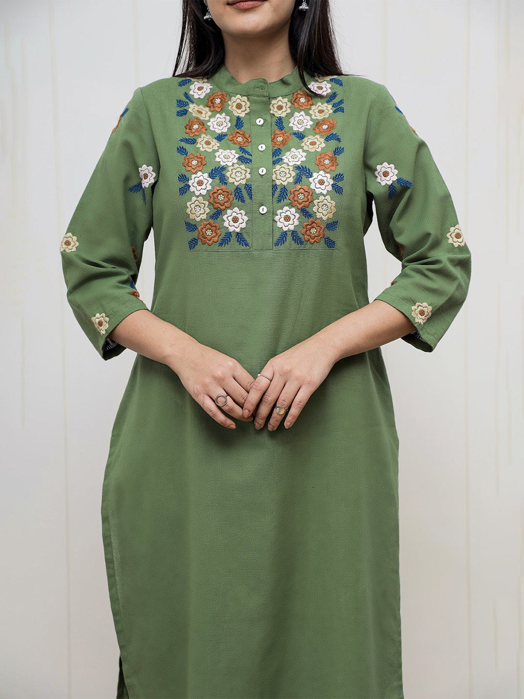 Cotton Flex Kurta Set Features Intricate Floral Embroidery